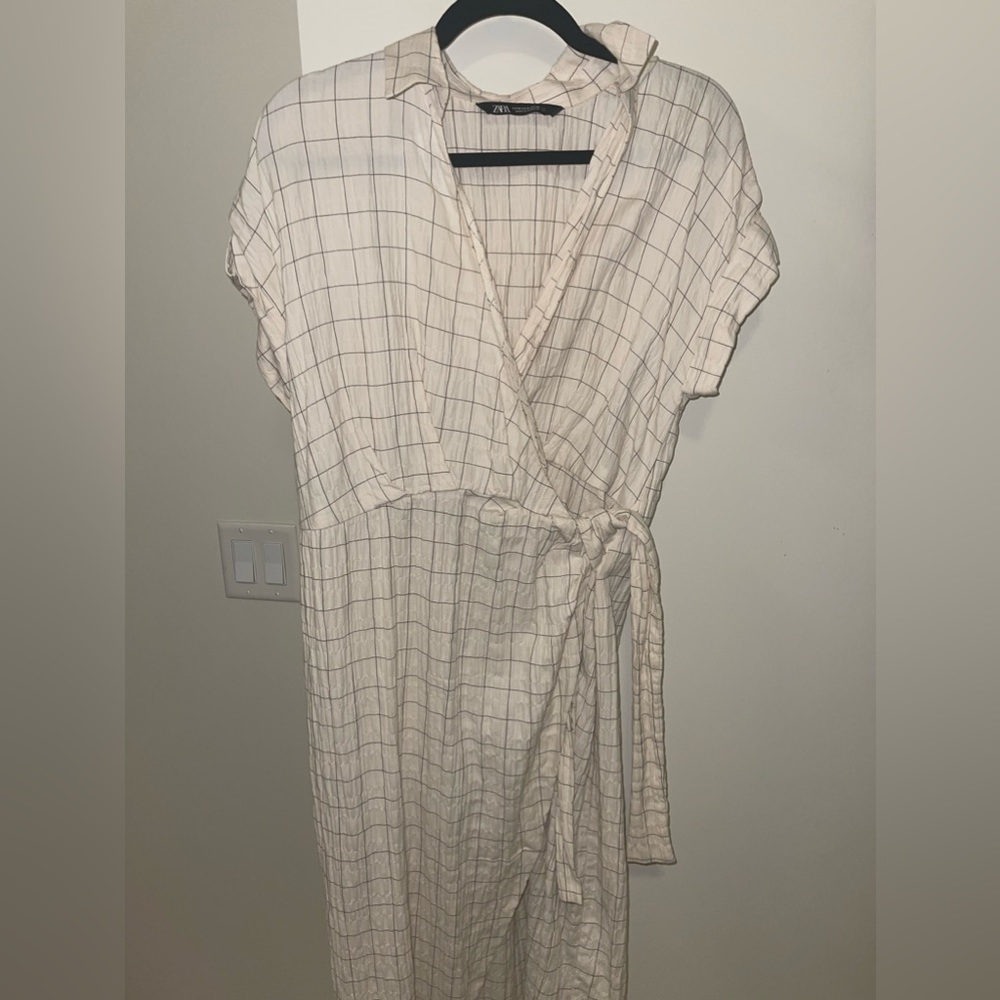 Zara checkered wrap midi dress